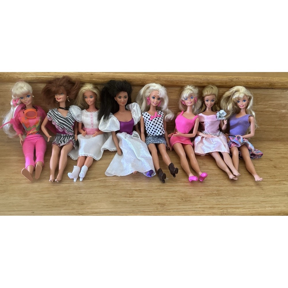 Barbies Dolls Mixed Lot 8 Vintage to Modern